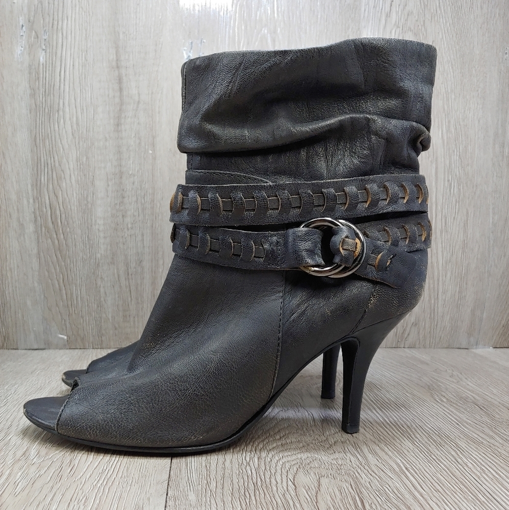 Guess Allegrate Open Toe Heel Ankle Bootie Leather Black Brown Buckle 7.5 - Picture 4 of 12